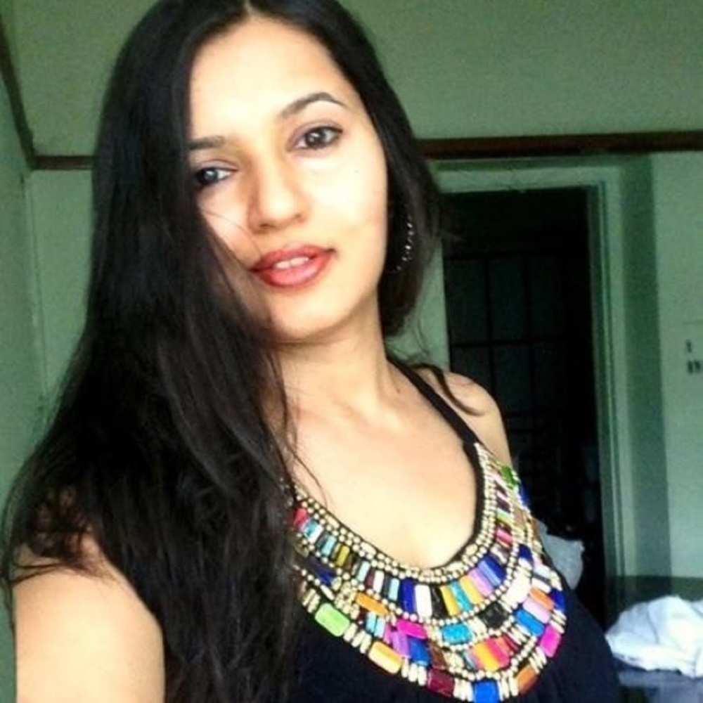 Meet your Posher, Parinda